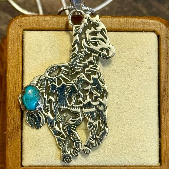 Spirit of the Mesa Sterling Horse Pendant Necklace with Turquoise Southwestern - Picture 5 of 5